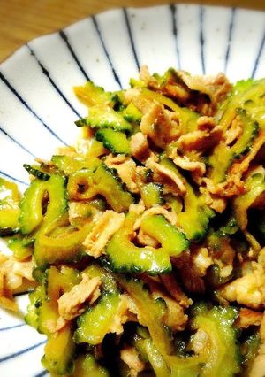 豚バラ肉とゴーヤのオイスターソース炒め-レシピのメイン写真