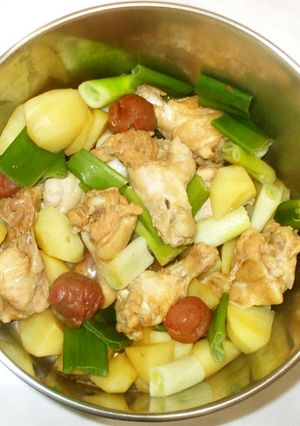 鶏手羽元の梅干し煮♪簡単-レシピのメイン写真