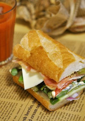 野菜とベーコンチーズのバケットサンド-レシピのメイン写真