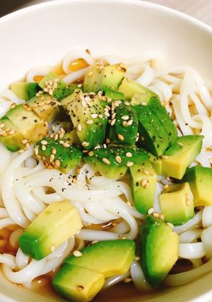 【冷】アボカドうどん-レシピのメイン写真