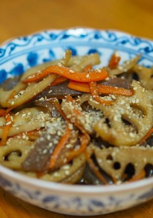 れんこんとこんにゃくのきんぴら♪-レシピのメイン写真