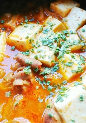 10分で完成こてっちゃん豆腐キムチチゲ鍋-レシピのメイン写真