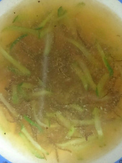 ゆで汁でもずくとキュウリのスープ-レシピのメイン写真