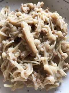 鶏そぼろアレンジ☆えのきとバタポン炒め-レシピのメイン写真