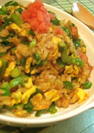 野菜たっぷり！キムチチャーハン-レシピのメイン写真