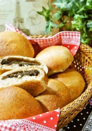 風味を感じ幸せ♪私が大好きな抹茶あんぱん-レシピのメイン写真