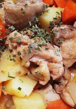 鳥モモで肉ジャガを‼️-レシピのメイン写真