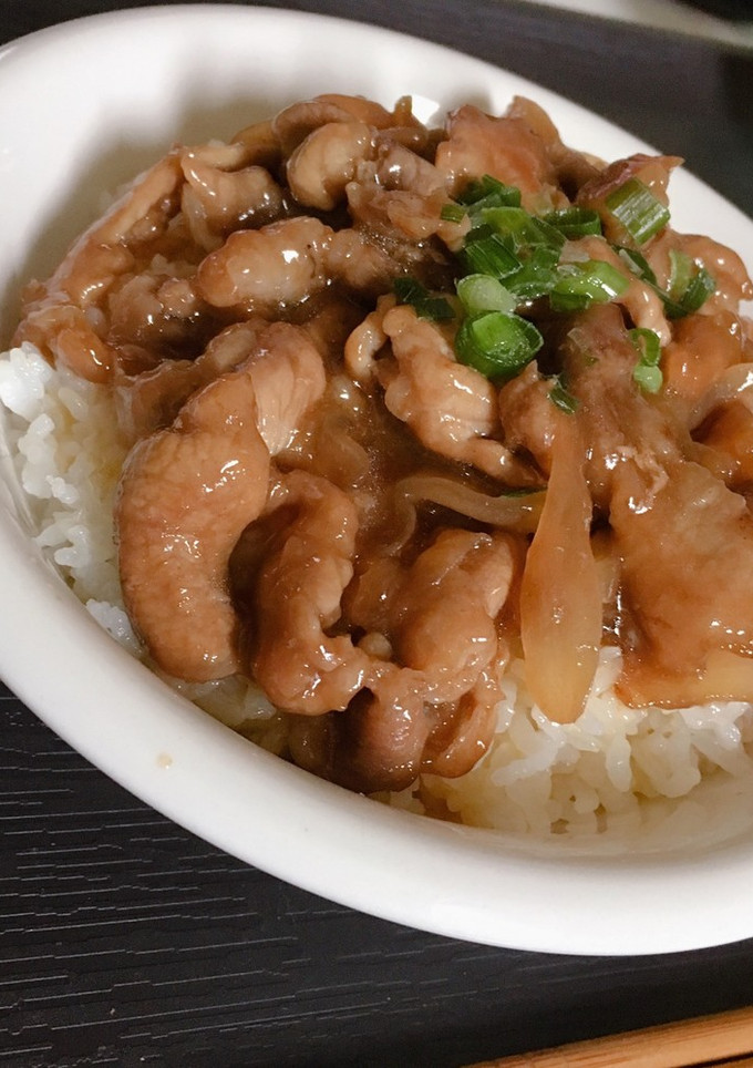 * 簡単！すき焼き風豚丼 *-レシピのメイン写真
