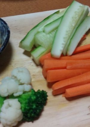 味噌マヨで野菜スティック♪-レシピのメイン写真