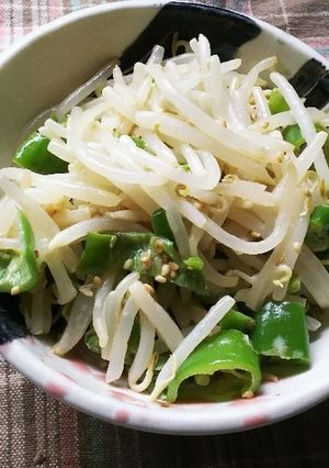 レンジでモヤシ&ししとうオイマヨ胡麻和え-レシピのメイン写真