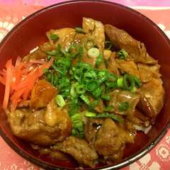 市販の焼肉のタレで簡単豚肉スタミナ丼-レシピのメイン写真