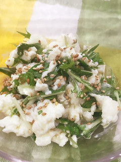 余った卵白で!白身卵と水菜のサラダ-レシピのメイン写真