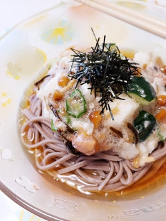 さっぱり♪ネバネバたっぷり梅塩こんぶ蕎麦-レシピのメイン写真