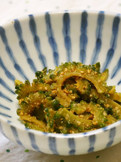 ゴーヤのごま和え♪薄く切って苦味少なく♪-レシピのメイン写真