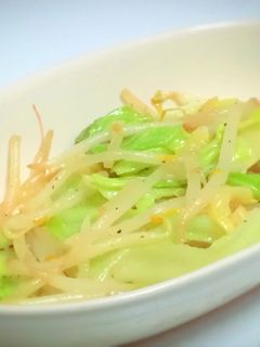 キャベツともやしのガーリックペッパー炒め-レシピのメイン写真