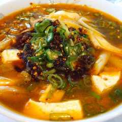 รูปของ 健康を意識!野菜たっぷり 麻婆ラーメン