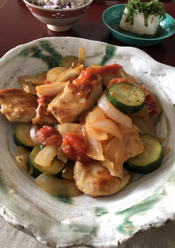 鶏むね肉と夏野菜のトマト酢炒め-レシピのメイン写真