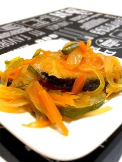 さっぱり簡単♫食べやすい♫鮭の南蛮漬け-レシピのメイン写真