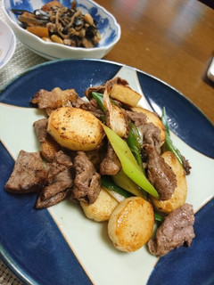 長芋と牛肉と葱の黒胡椒炒め-レシピのメイン写真