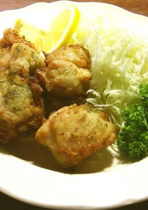 鶏もも肉の唐揚げ パクチーの香り塩麹漬け-レシピのメイン写真
