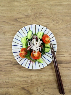 白いキクラゲと海草のサラダ-レシピのメイン写真