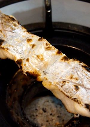 直火で焼くとさらにうまい！太刀魚の塩焼き-レシピのメイン写真
