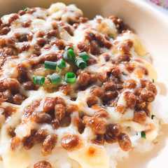 รูปของ お皿１つで簡単めちゃ旨ランチ♪焼き納豆丼