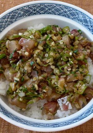 柚子胡椒風味、オクラ入りアジのたたき丼-レシピのメイン写真