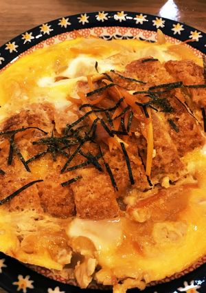 手抜き料理☆チキンカツの卵とじ-レシピのメイン写真