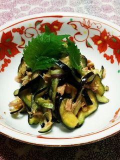 《 旬のなすとみょうがの塩もみ 》-レシピのメイン写真