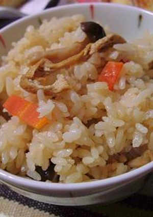 とっても簡単☆しめじの炊き込みご飯-レシピのメイン写真