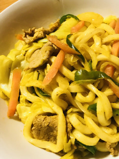 豚肉のドライカレー風●焼きうどん-レシピのメイン写真