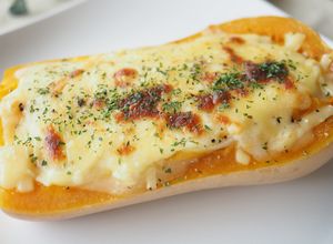 バターナッツカボチャの丸ごとグラタン-レシピのメイン写真