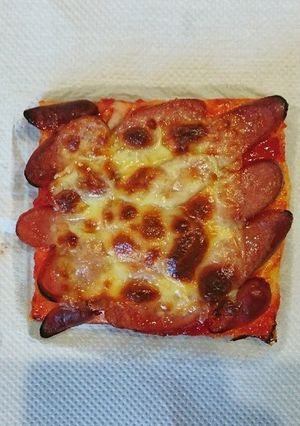 食パンで(^ω^)ピザ風トースト-レシピのメイン写真