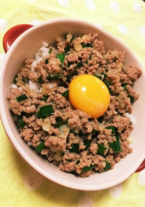 ◆豚ひき肉とニラのスタミナ回復丼◆-レシピのメイン写真