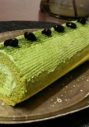 ほろ苦大人の抹茶のロールケーキ-レシピのメイン写真