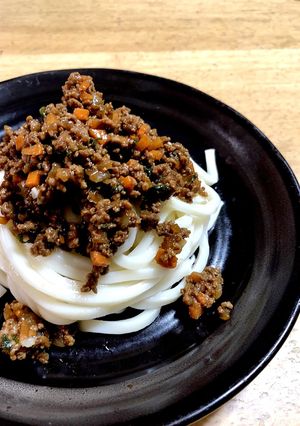 食欲がない夏に！肉味噌冷やしうどん♪-レシピのメイン写真