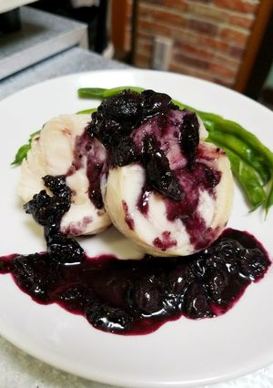 ローストチキンのブルーベリーソース添え-レシピのメイン写真