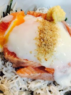 コツなし*サーモンしらす丼-レシピのメイン写真