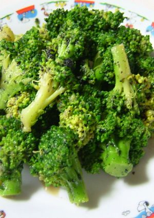 ♪ブロッコリーの黒ゴマ和え♡→ܫ←♡♪-レシピのメイン写真