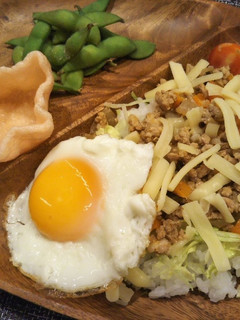 暑い夏に!カレー味のタコライス-レシピのメイン写真