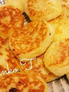 おやつ、おつまみに★じゃがいもチーズ餅★-レシピのメイン写真