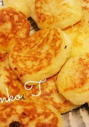 おやつ、おつまみに★じゃがいもチーズ餅★-レシピのメイン写真