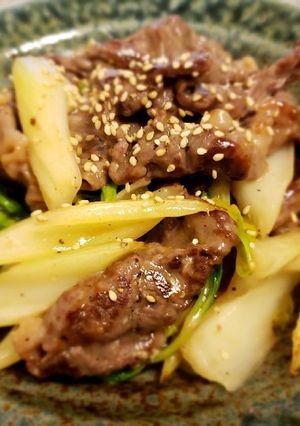 牛肉とセロリの黒胡椒テキトー炒め-レシピのメイン写真