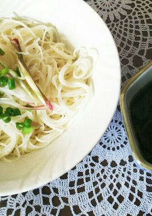 モロヘイヤと梅のさっぱりそうめん-レシピのメイン写真
