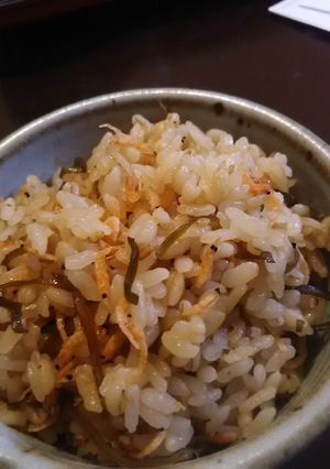 干しエビと塩昆布の簡単炊き込みご飯-レシピのメイン写真