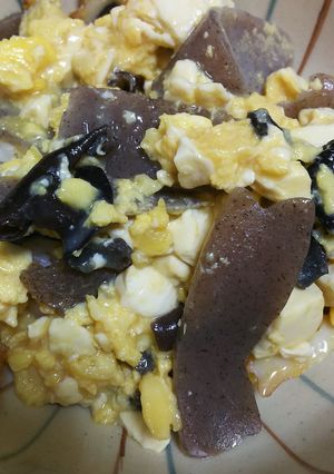 おっさんの竹輪、蒟蒻、豆腐、キクラゲの丼-レシピのメイン写真