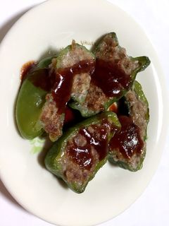 簡単ジューシーなピーマンの肉詰め-レシピのメイン写真