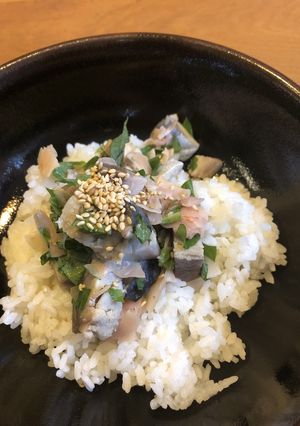 しめ鯖 大葉 ガリのさっぱり丼物-レシピのメイン写真