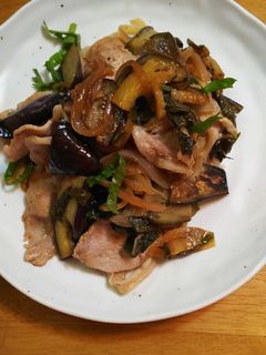 ナスと豚ロースの味ポン炒め-レシピのメイン写真